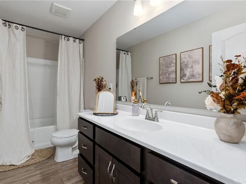 4255 Forestedge Street, Tipp City, OH 45371 Photo 28