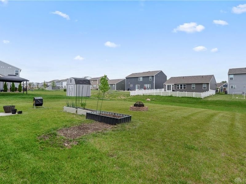 4255 Forestedge Street, Tipp City, OH 45371 Photo 36