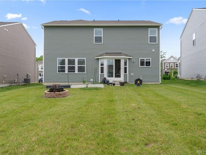 4255 Forestedge Street, Tipp City, OH 45371 Photo 5