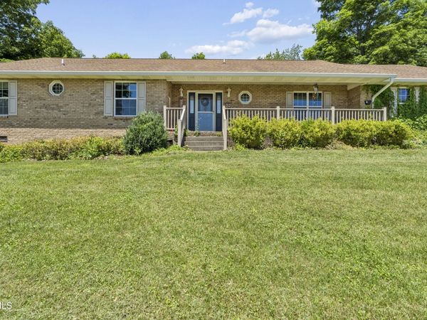 408 Taryn Court, Bristol, VA 24201