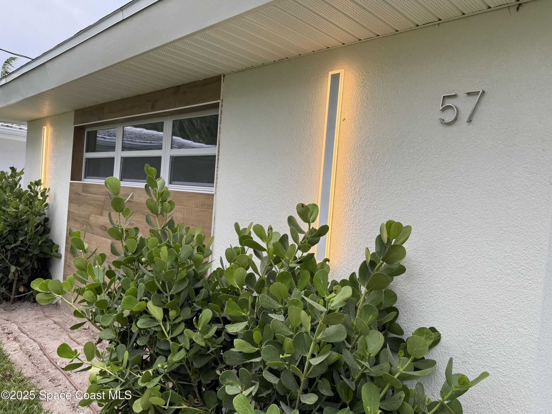 57 Riverview Lane, Cocoa Beach, FL 32931 Photo