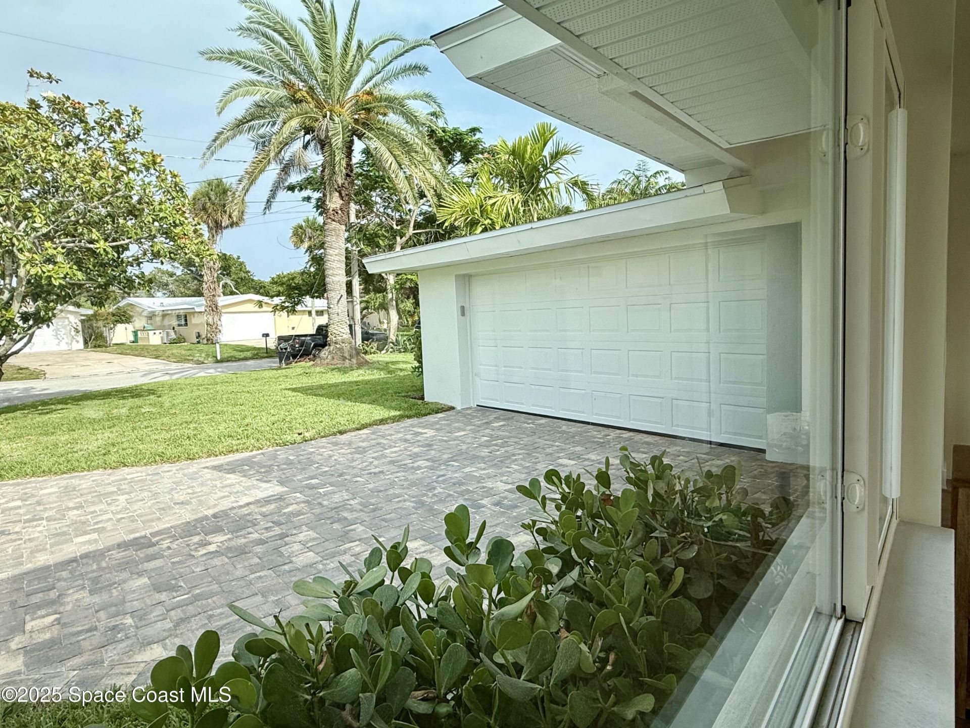 57 Riverview Lane, Cocoa Beach, FL 32931 Photo