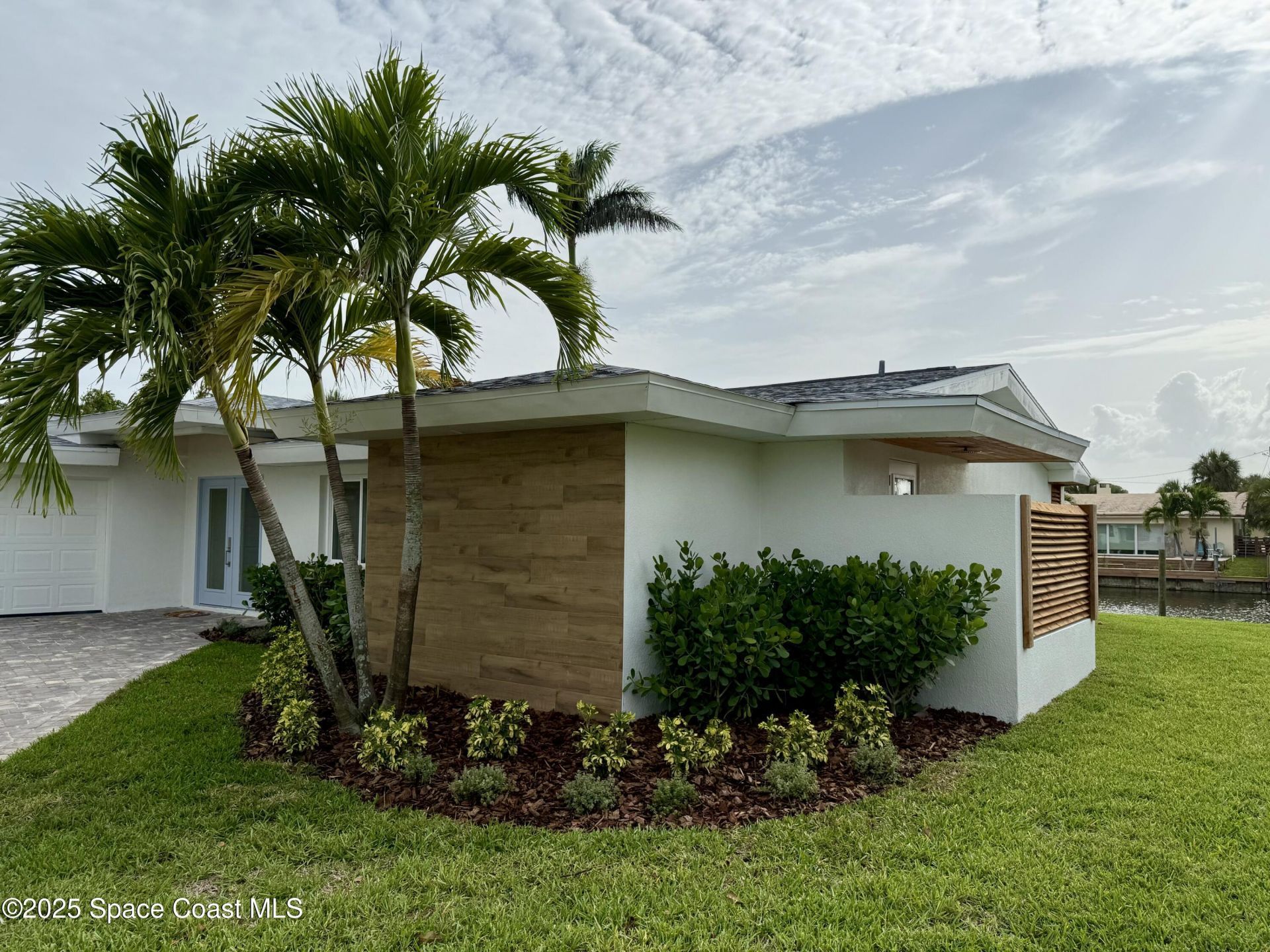 57 Riverview Lane, Cocoa Beach, FL 32931 Photo