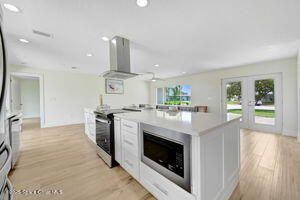 57 Riverview Lane, Cocoa Beach, FL 32931 Photo
