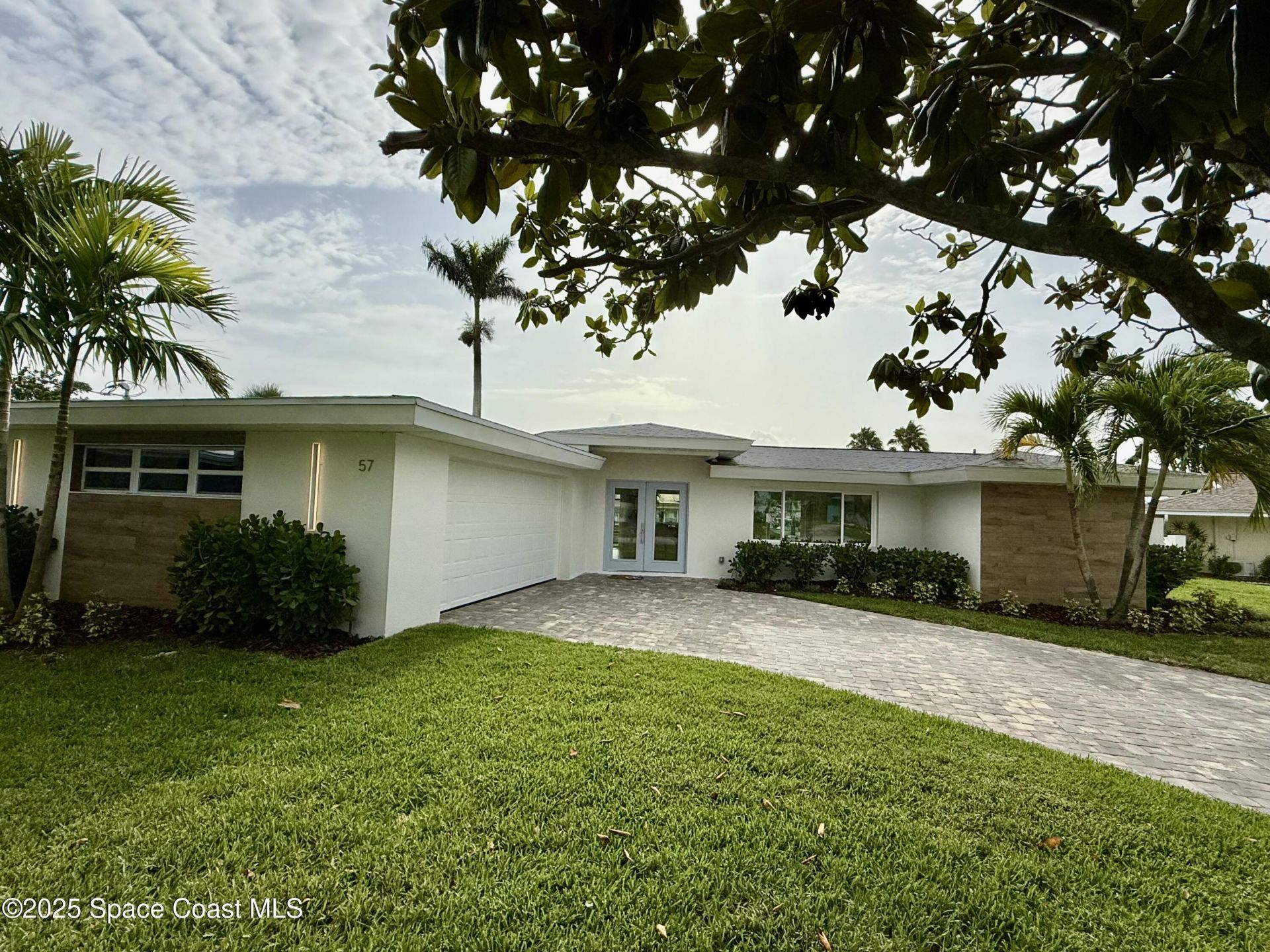 57 Riverview Lane, Cocoa Beach, FL 32931 Photo