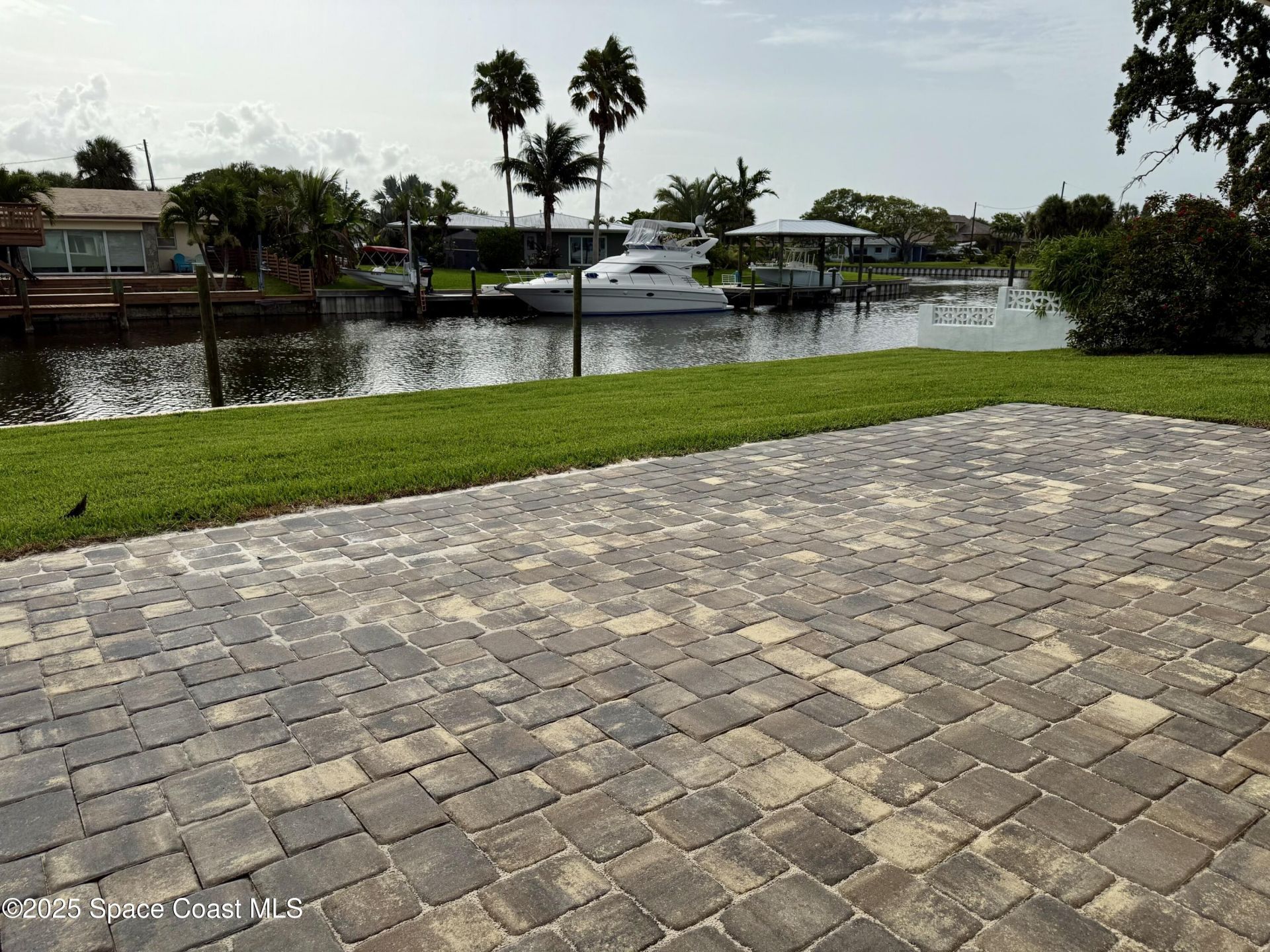 57 Riverview Lane, Cocoa Beach, FL 32931 Photo