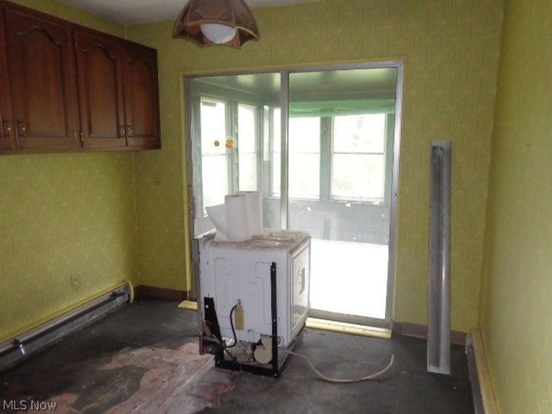 8085 Worthington Park Drive , Strongsville, OH 44149 Photo 8