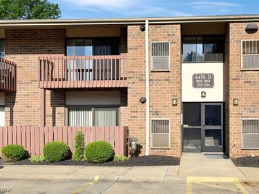 6475 Princeton Court , Unit 203, Parma Heights, OH 44130