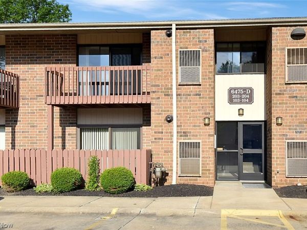 6475 Princeton Court , Unit 203, Parma Heights, OH 44130
