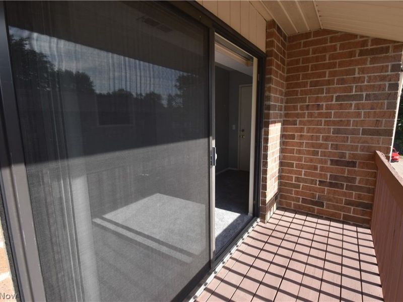 6475 Princeton Court , Unit 203, Parma Heights, OH 44130 Photo 16