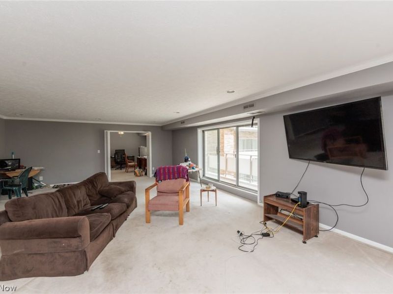 2202 Acacia Park Drive , Unit 2414, Lyndhurst, OH 44124 Photo 10
