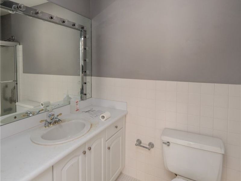 2202 Acacia Park Drive , Unit 2414, Lyndhurst, OH 44124 Photo 23