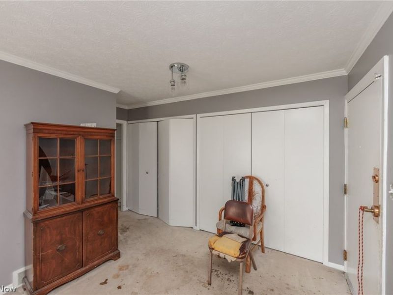 2202 Acacia Park Drive , Unit 2414, Lyndhurst, OH 44124 Photo 3