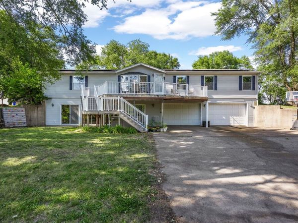 1650 W Forevergreen Road, North Liberty, IA 52317