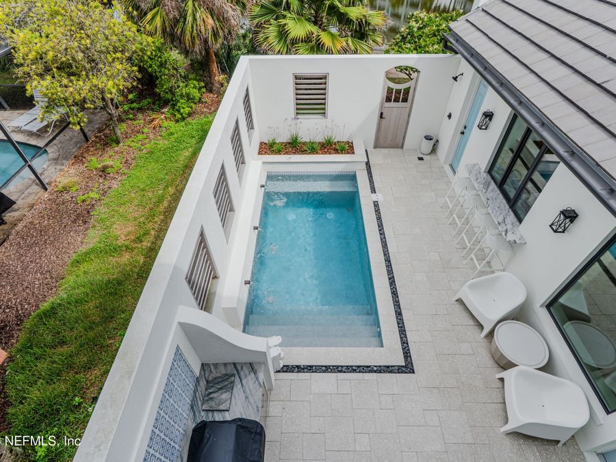 Property Image 93