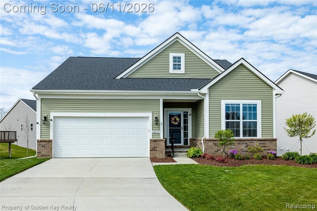 8238 Carston Lane, Green Oak Township, MI 48116 Main Photo