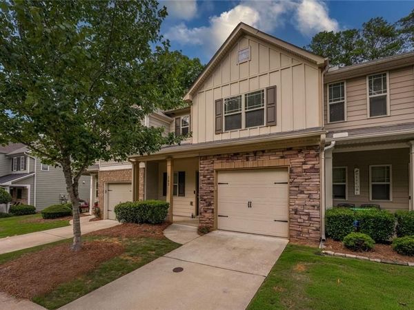 122 Oakview Passage, Canton, GA 30114