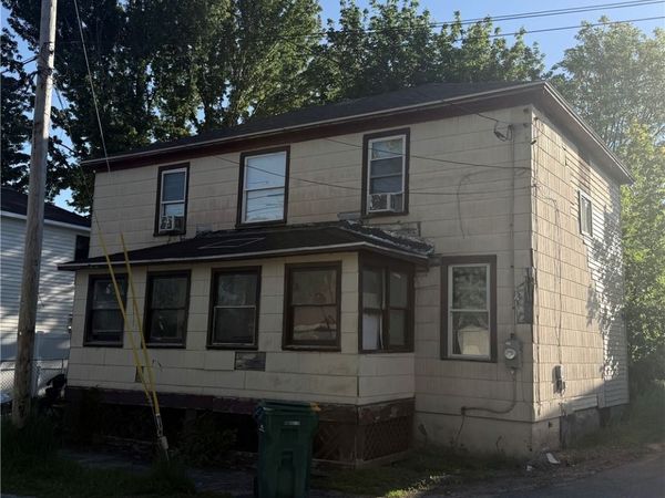 7 East Street , Whitestown, NY 13492