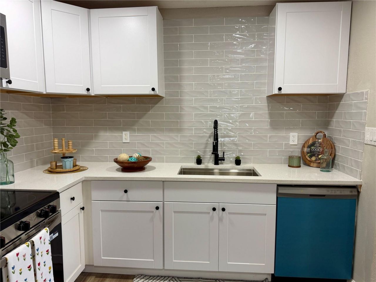6612 Sierra Terrace , New Port Richey, FL 34652 Photo