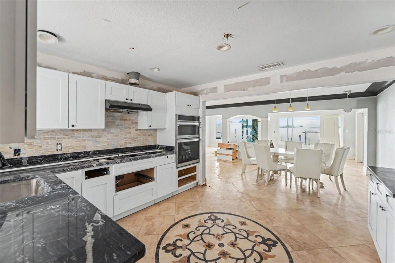 17323 Kennedy Drive, North Redington Beach, FL 33708 Photo