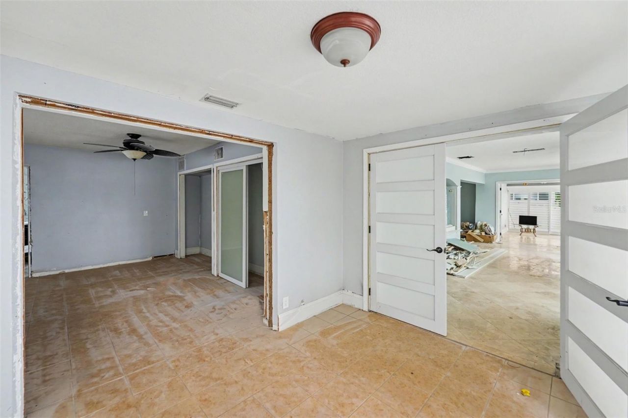 17323 Kennedy Drive, North Redington Beach, FL 33708 Photo