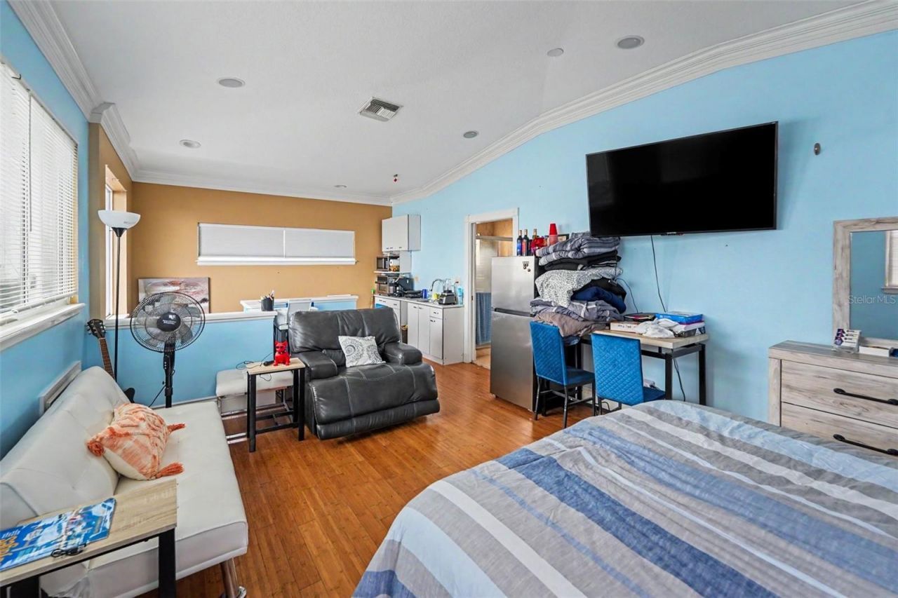 17323 Kennedy Drive, North Redington Beach, FL 33708 Photo
