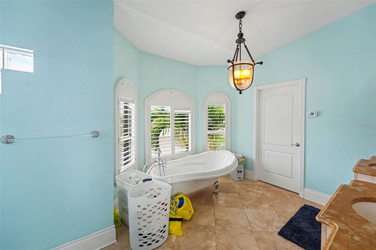 17323 Kennedy Drive, North Redington Beach, FL 33708 Photo