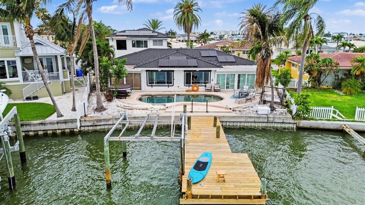 17323 Kennedy Drive, North Redington Beach, FL 33708 Photo