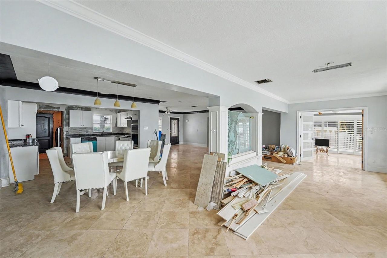 17323 Kennedy Drive, North Redington Beach, FL 33708 Photo