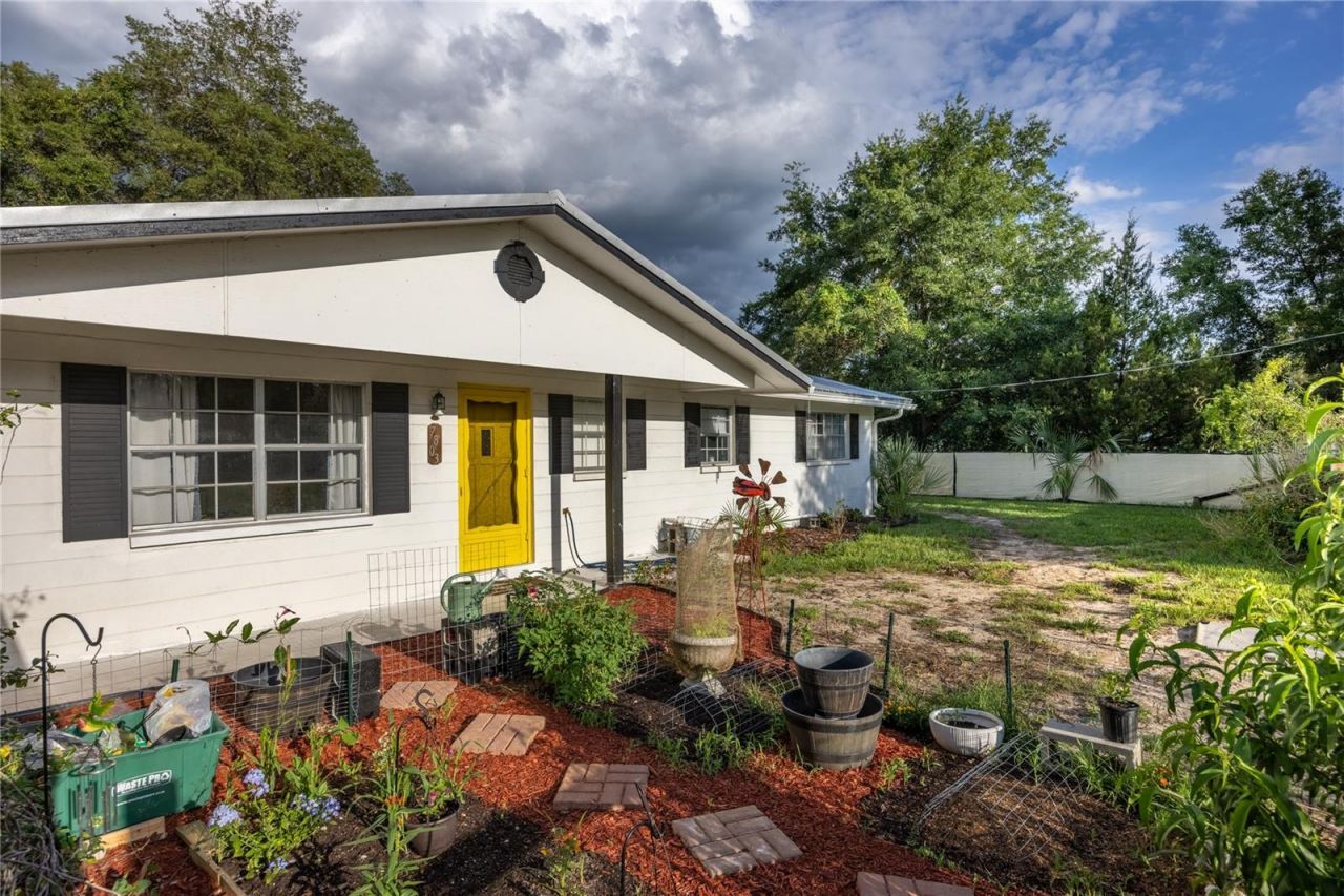 7803 SE Us Highway 301 , Hawthorne, FL 32640 Photo