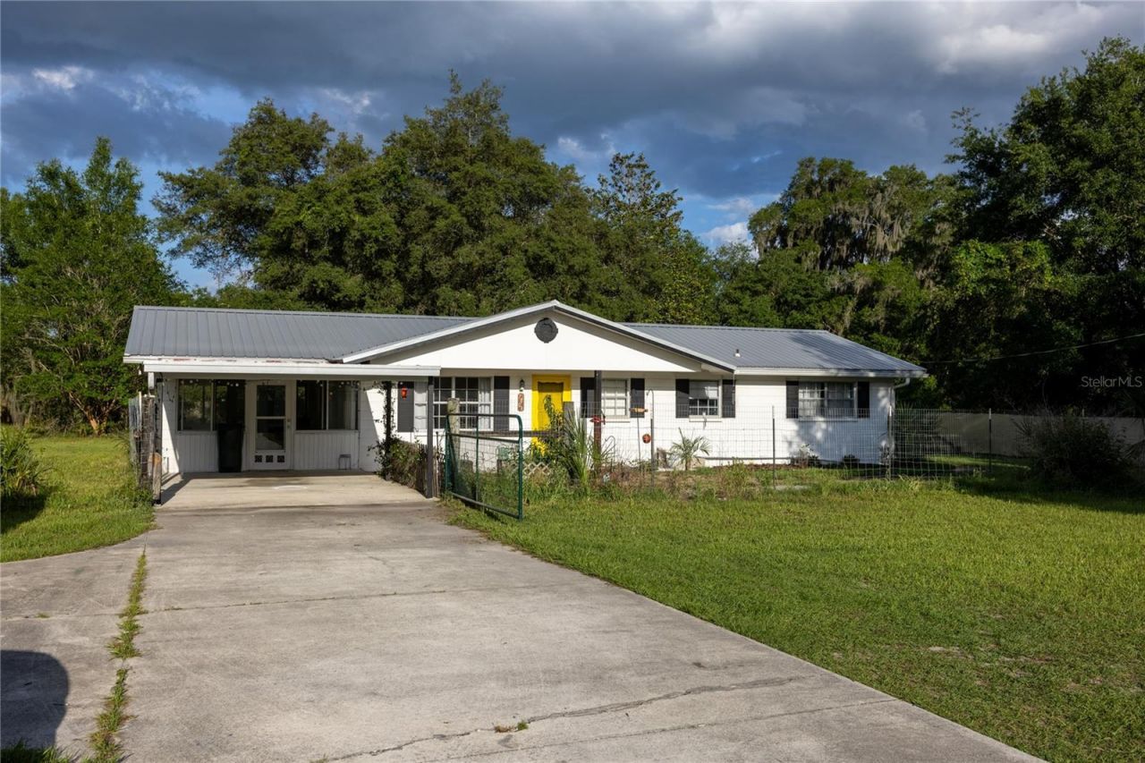 7803 SE Us Highway 301 , Hawthorne, FL 32640 Photo