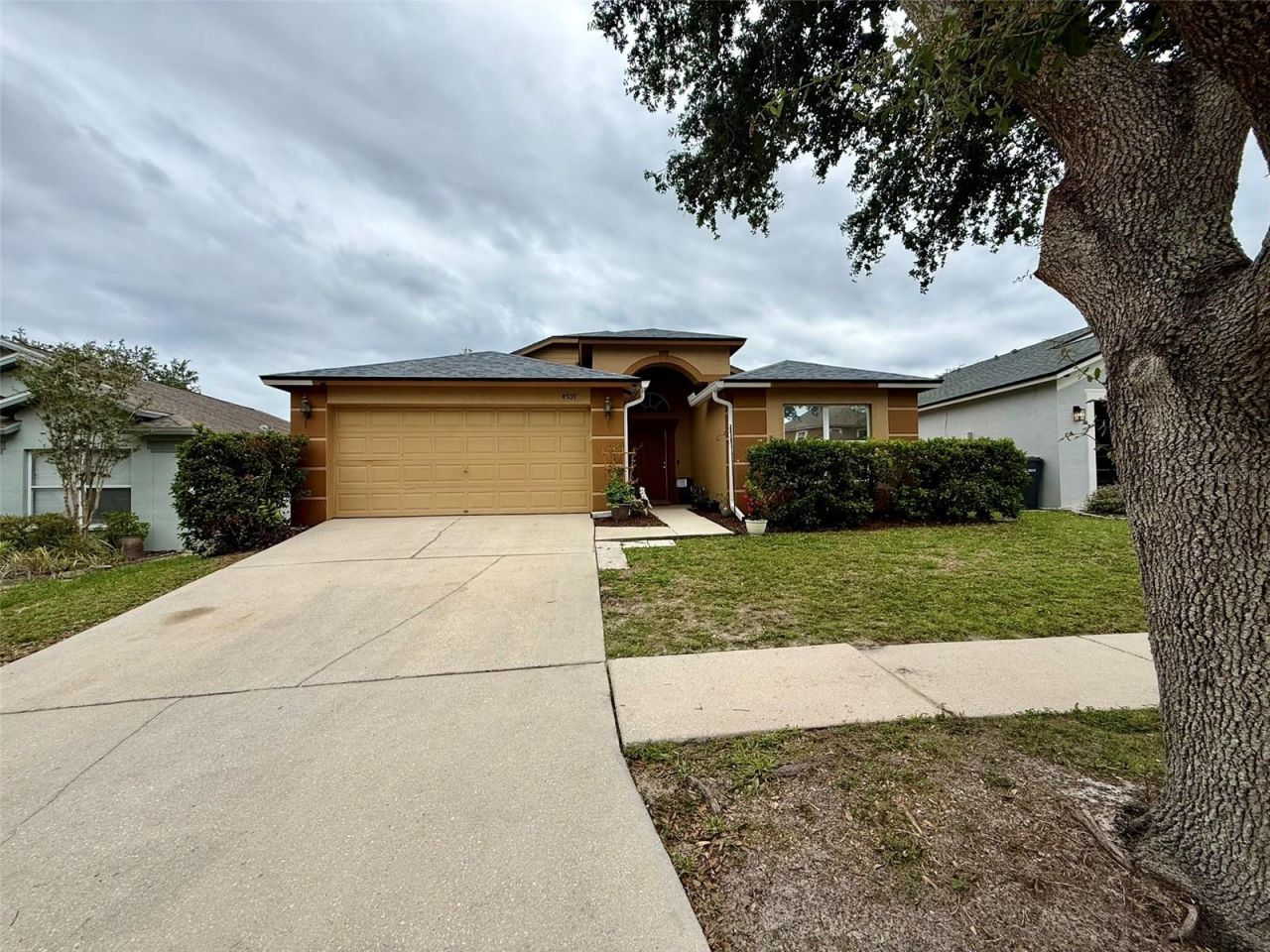 4707 Ramshead Drive , Valrico, FL 33594 Photo