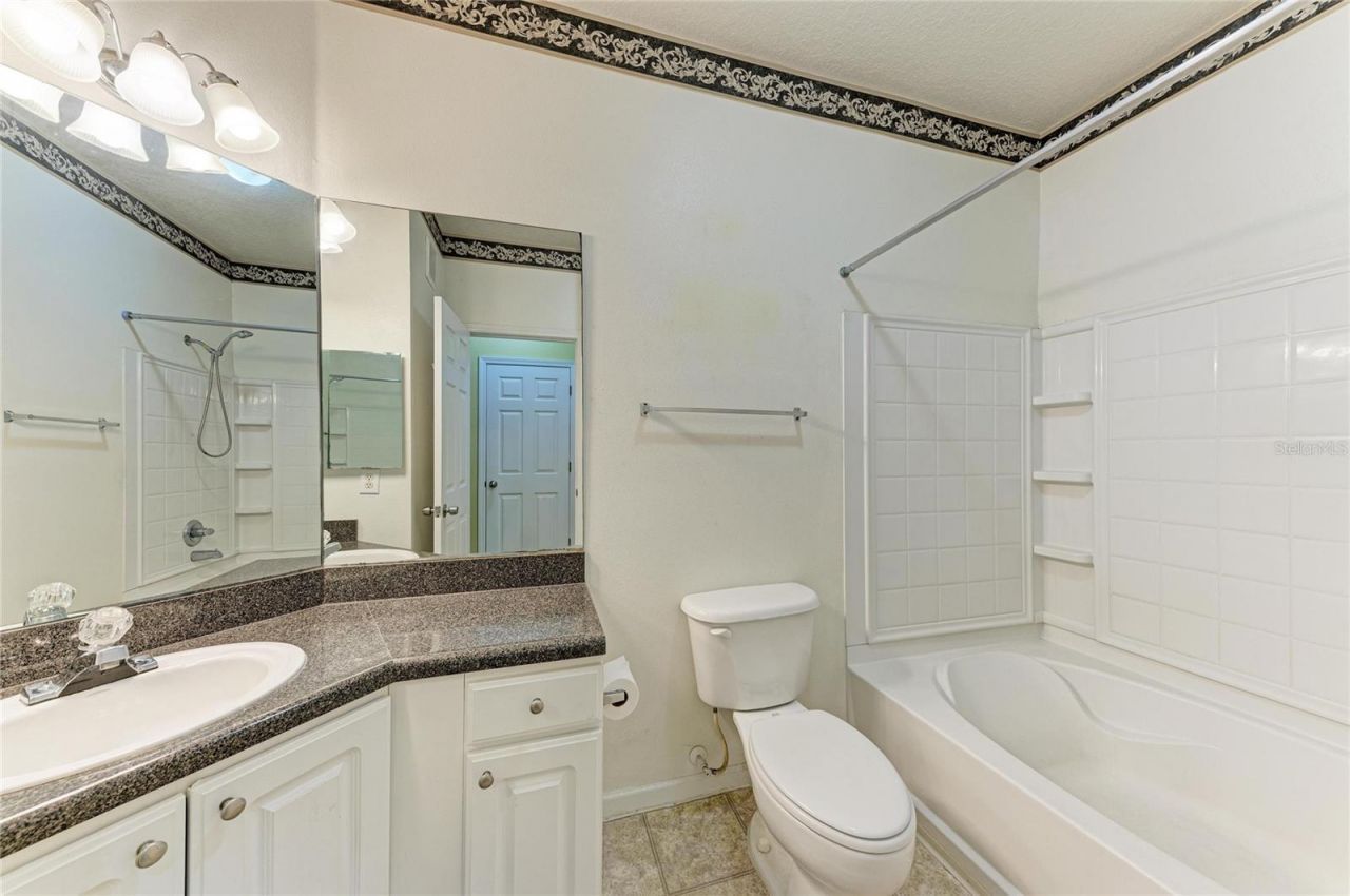 4802 51st Street W, Unit 416, Bradenton, FL 34210 Photo