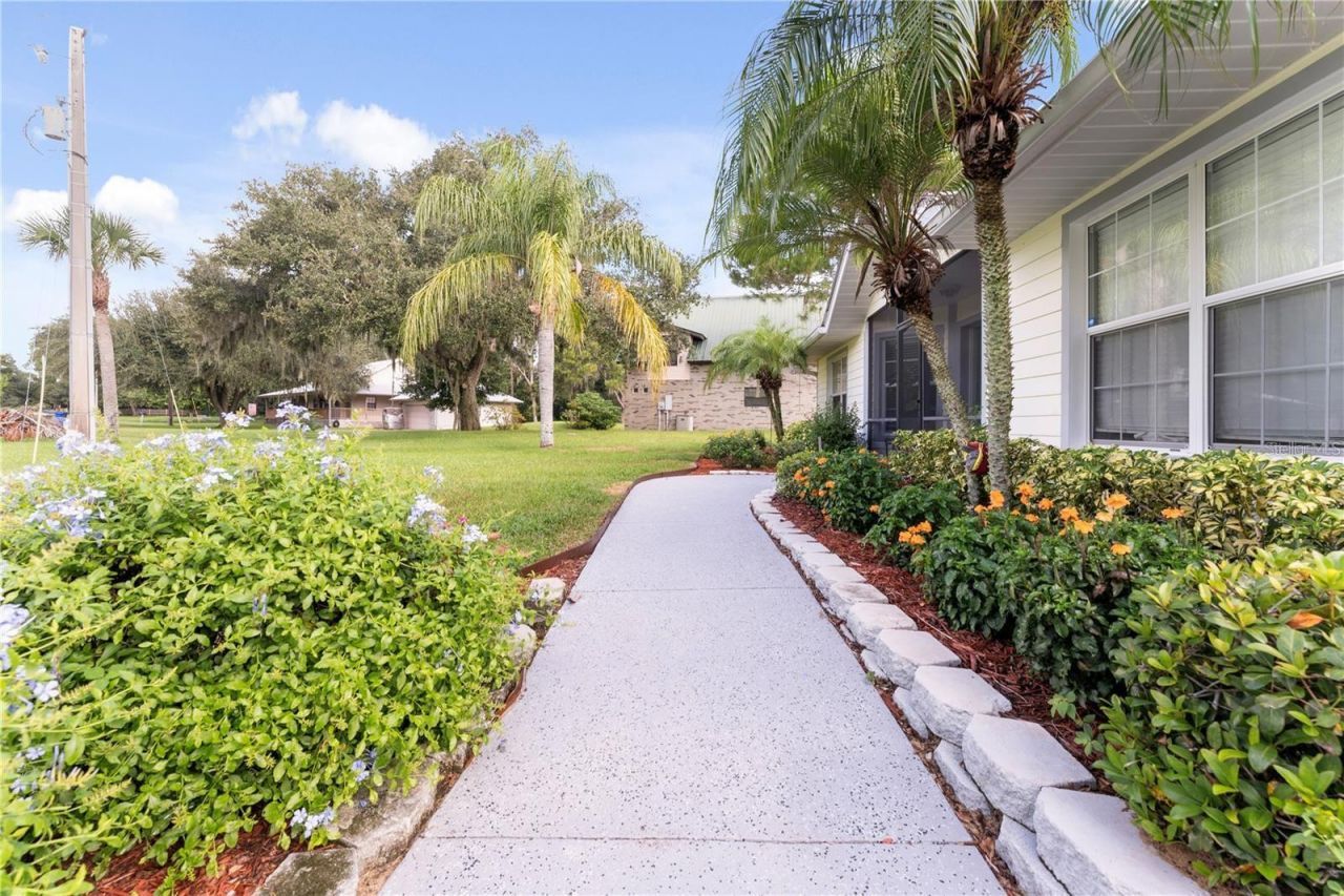 2608 Pine Needle Drive, Sebring, FL 33875 Photo