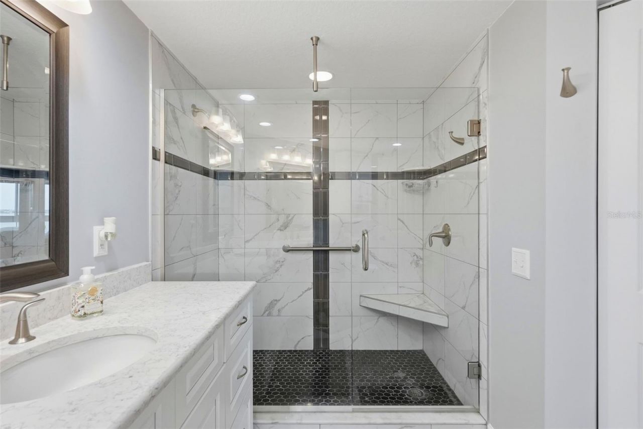 4981 Bacopa Lane S, Unit 601, Saint Petersburg, FL 33715 Photo