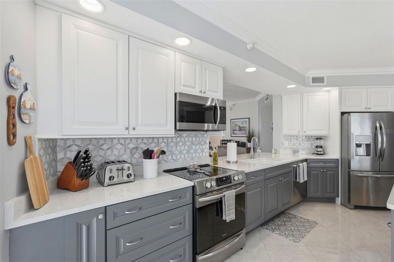 4981 Bacopa Lane S, Unit 601, Saint Petersburg, FL 33715 Photo