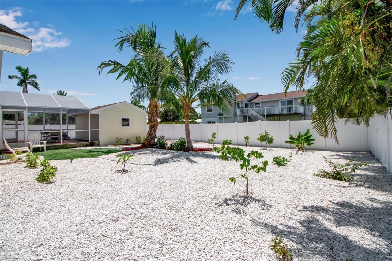 210 84th Street, Bradenton Beach, FL 34217 Photo
