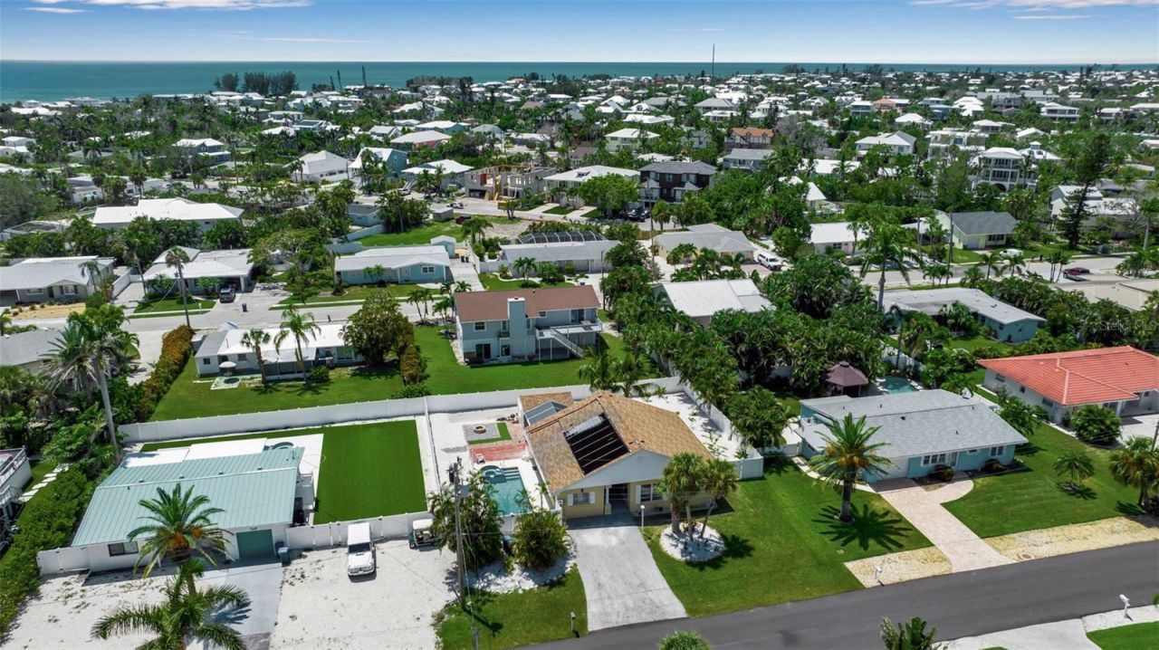 210 84th Street, Bradenton Beach, FL 34217 Photo