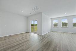 137 Lilac Grove Way photo 4