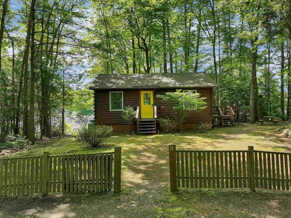 11 Robin Shore Drive, Canterbury, NH 03224