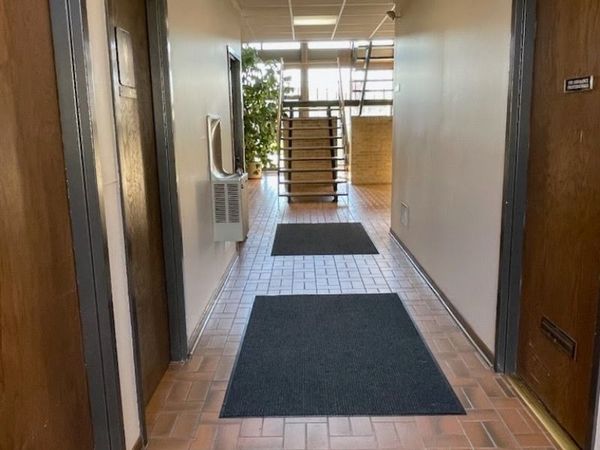 1835 Dixie Highway, Unit 200, Flossmoor, IL 60422