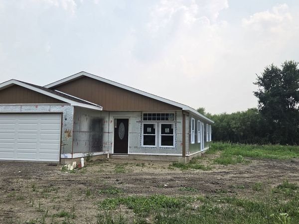 1502 Lilac Lane, Harvard, IL 60033