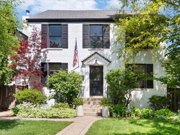 2433 Hastings Avenue , Evanston, IL 60201