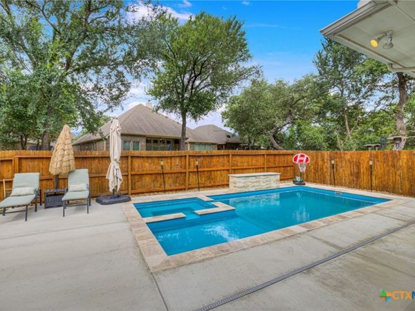 1399 Village Inn, New Braunfels, TX 78132