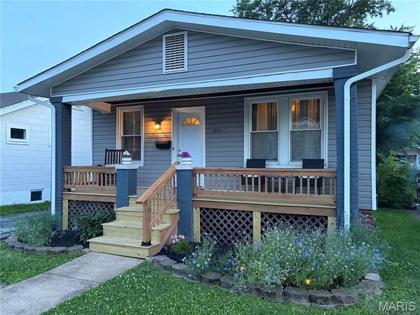 4710 Tesson Street , St Louis, MO 63116