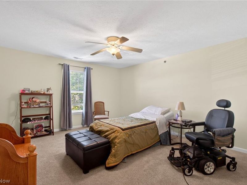 4703 Hills And Dales Road NW, Canton, OH 44708 Photo 12