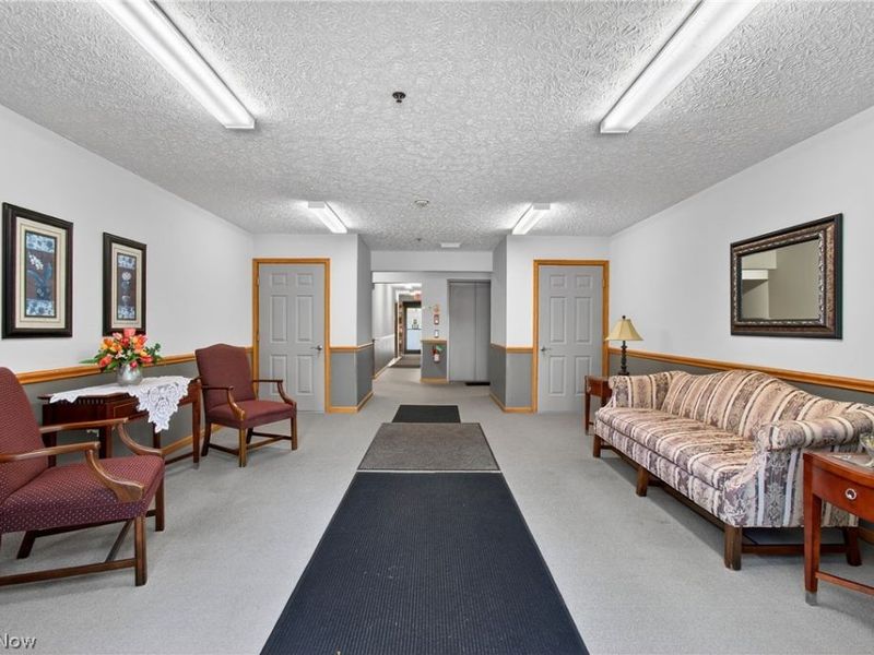 4703 Hills And Dales Road NW, Canton, OH 44708 Photo 21