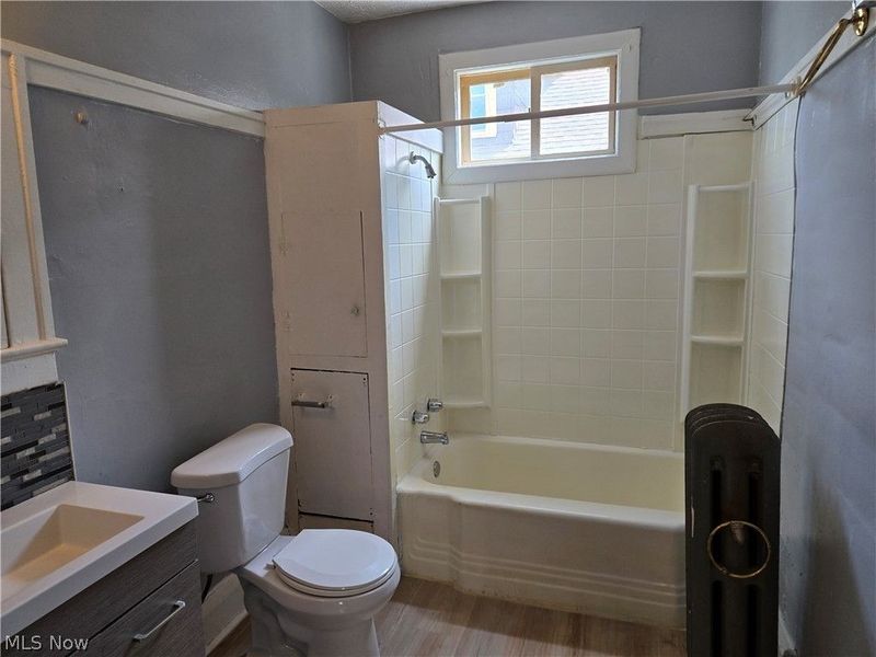 2827 Avondale Avenue , Cleveland Heights, OH 44118 Photo 8