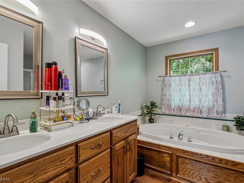 3749 Turnberry Drive , Medina, OH 44256 Photo 20