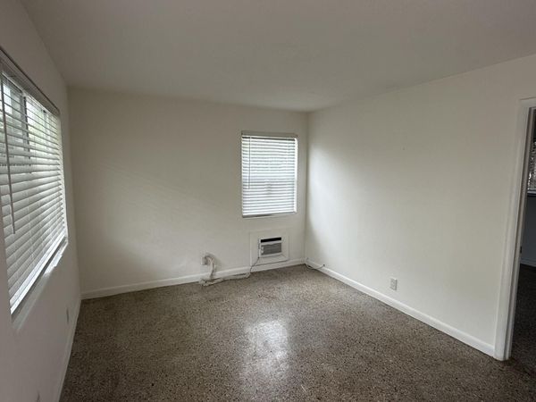 1118 N H Street, Unit 4, Lake Worth Beach, FL 33460